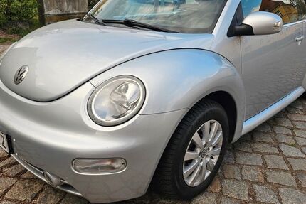 VW Beetle 184.863 km 2.677 &euro; Potsdam 14473