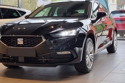 Seat Leon 11.500 km 20.990 &euro; Gummersbach 51645