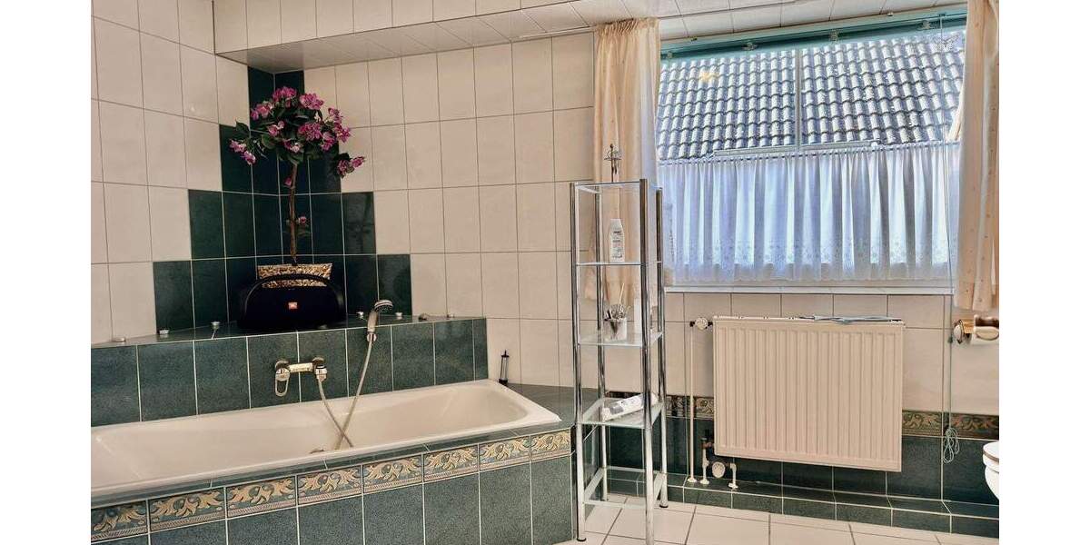 Doppelhaushälfte Adendorf - 3 Zimmer, 127 m&sup2;, 445.000&euro; | Angebot:25801933