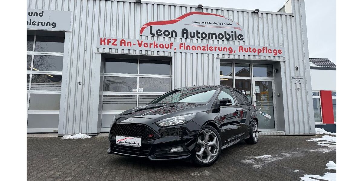 Ford Focus 51.350 km 17.690 &euro; Bad Oeynhausen 32547