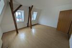 Dachgeschoßwohnung Zwickau - 2 Zimmer, 62 m&sup2;, 330&euro; | Angebot:26008188