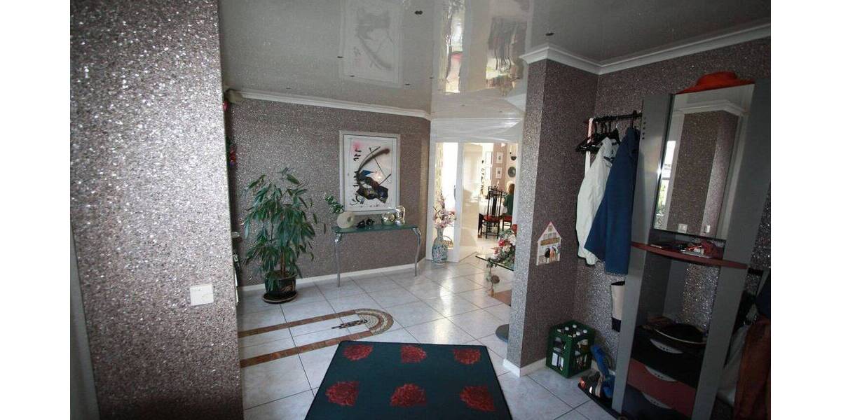 Einfamilienhaus Öhringen - 1 Zimmer, 274 m&sup2;, 1.500.000&euro; | Angebot:26685875