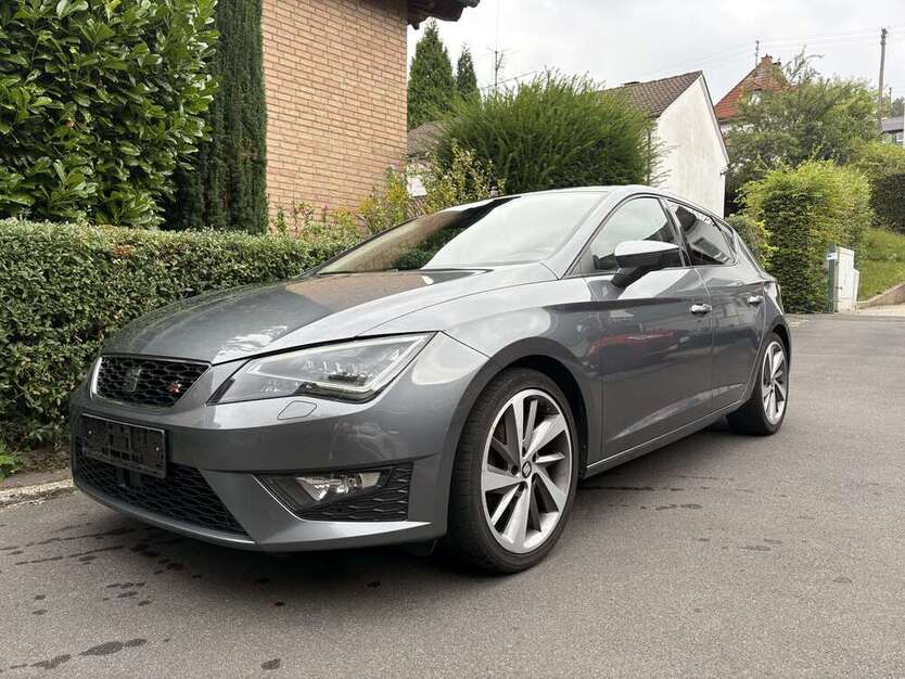 Seat Leon 102.301 km 14.500 € Siegen 57076