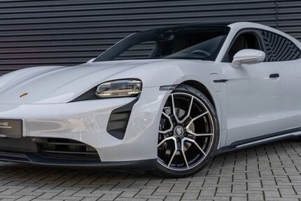 Porsche Taycan 33.080 km 69.890 &euro; Moers 47441