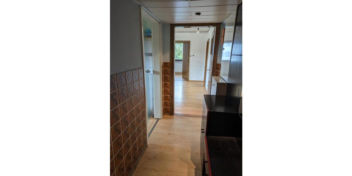 Hochparterre Eiterfeld - 3 Zimmer, 60 m&sup2;, 350&euro; | Angebot:25809523