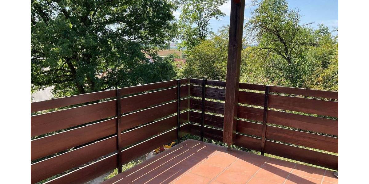 2,5-Zimmer-Wohnung mit Balkon und Carport in Gleußen 2 zimmer