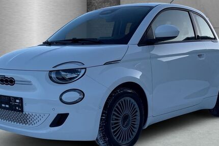 Fiat 500e 12.031 km 18.690 &euro; Schwerin 19061