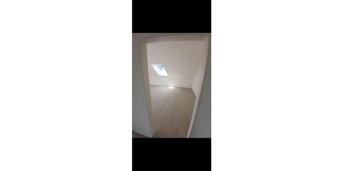 Dachgeschoßwohnung Steinau an der Straße - 3 Zimmer, 70 m&sup2;, 1.050&euro; | Angebot:26595239