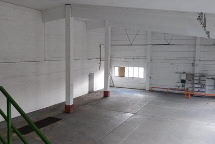 Halle mit ca. 800 m² inkl. Büroräume u. Sanitäranlagen zwischen Denkendorf und Beilngries zimmer