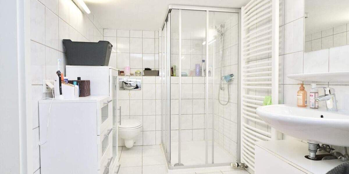 Reihenmittelhaus Neuss Gnadental - 5 Zimmer, 79 m&sup2;, 349.000&euro; | Angebot:24825870