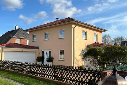 Einfamilienhaus Stadtvilla - ruhige und zentrale Lage in HND 4 zimmer