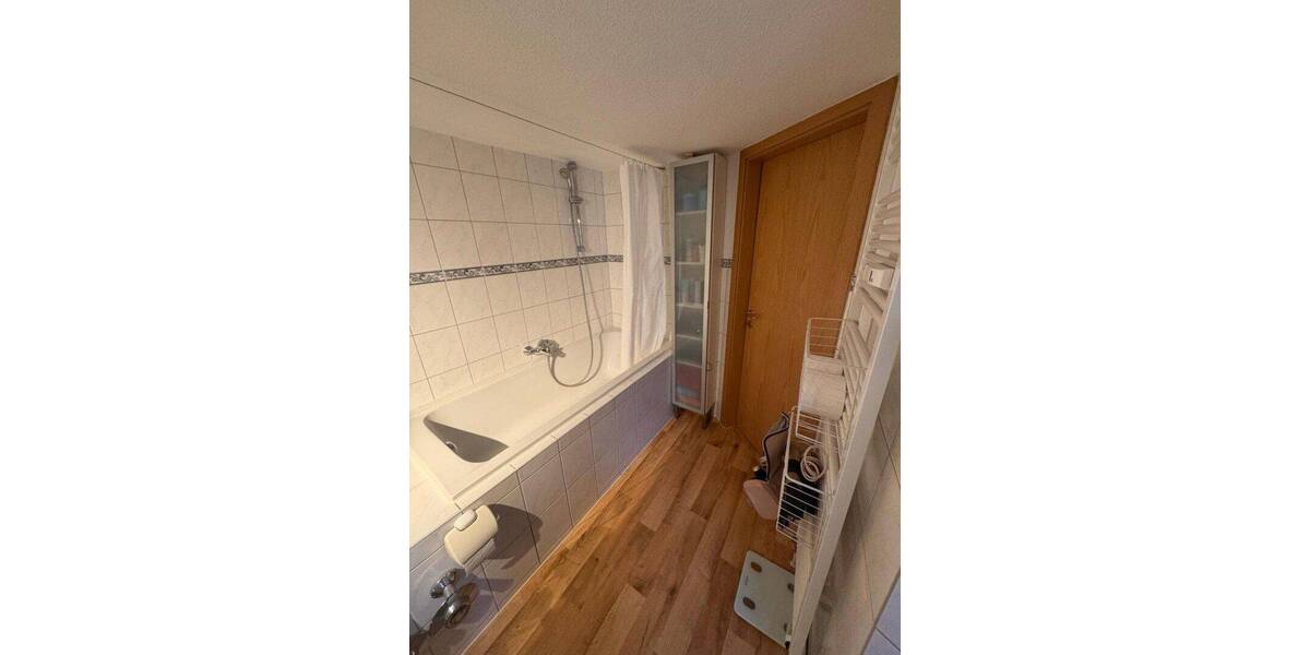 Etagenwohnung Marburg - 2 Zimmer, 60 m&sup2;, 675&euro; | Angebot:26787472