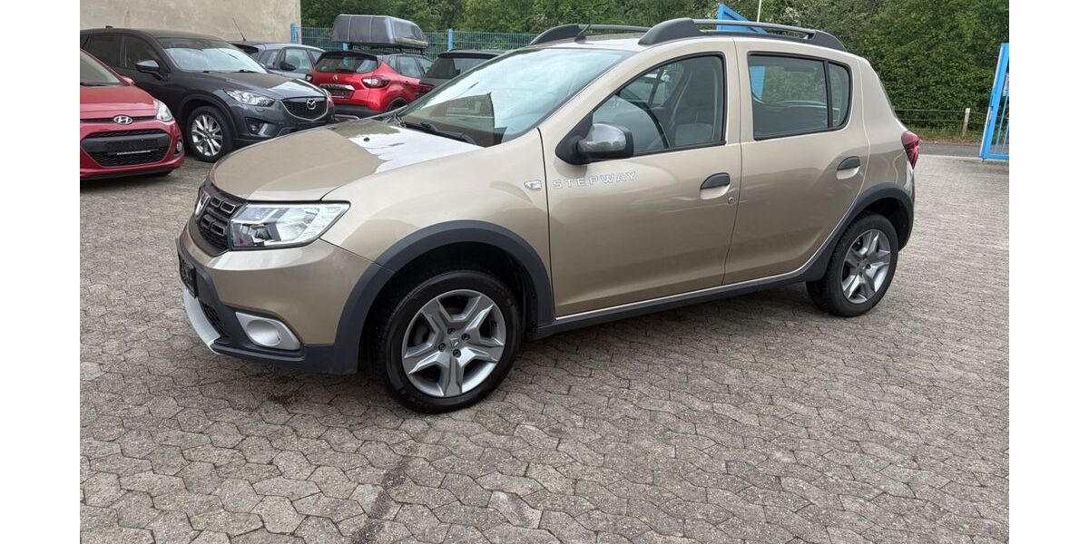 Dacia Sandero 52.000 km 8.900 &euro; Saarbrücken 66115