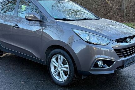 Hyundai ix35 87.500 km 9.450 &euro; Bonn 53127