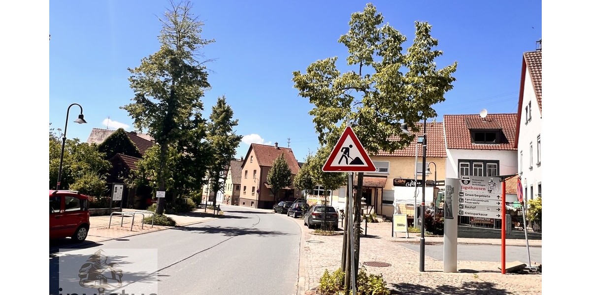 Vielseitig nutzbares Ladenlokal im Zentrum von Jagsthausen - sofort nutzbar! 1 zimmer
