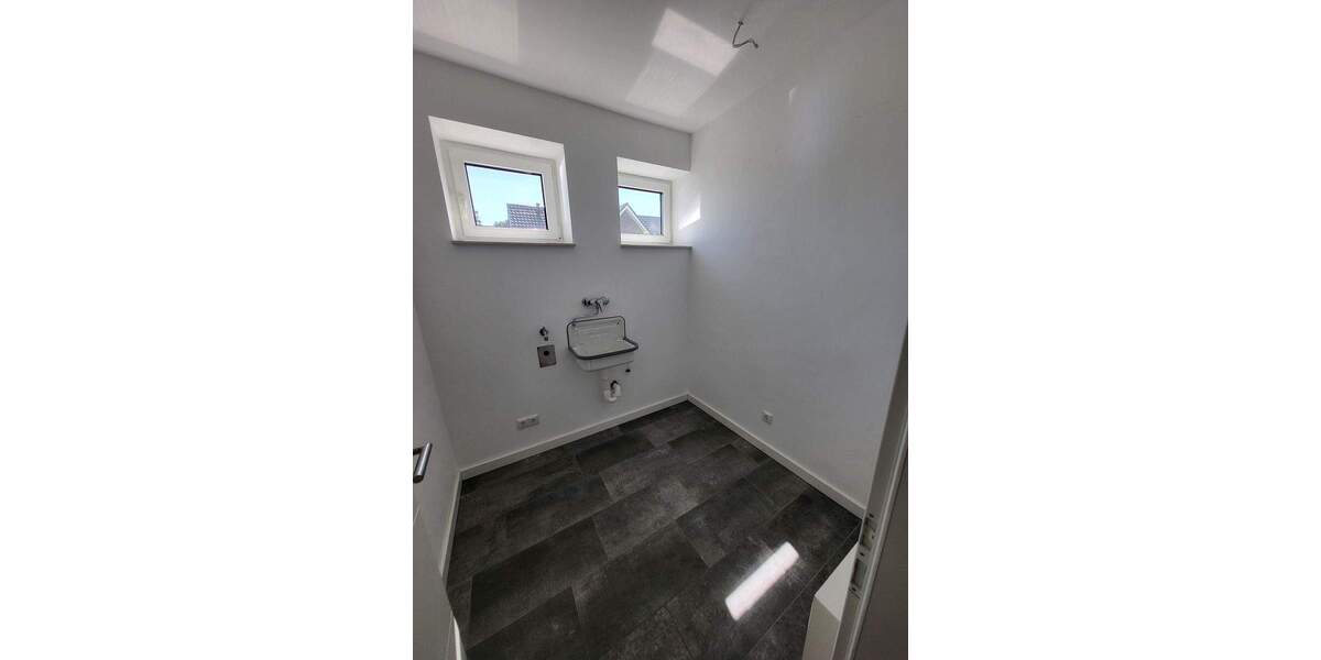 Stylische 3 Zimmer Staffelgeschosswohnung mit zwei schönen Balkonen 3 zimmer