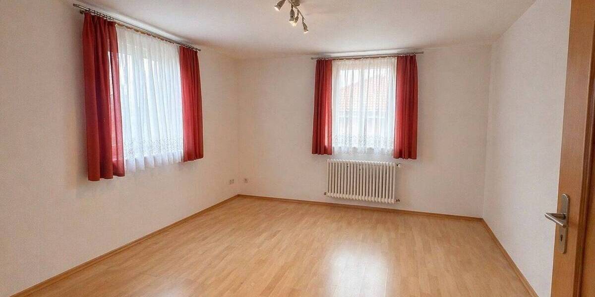 Mehrfamilienhaus, Wohnhaus Ortenberg Käfersberg - 8 Zimmer, 280 m&sup2;, 589.000&euro; | Angebot:26192260