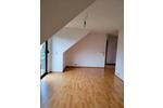 Dachgeschoßwohnung Kürnach - 3 Zimmer, 72 m&sup2;, 832&euro; | Angebot:26391743