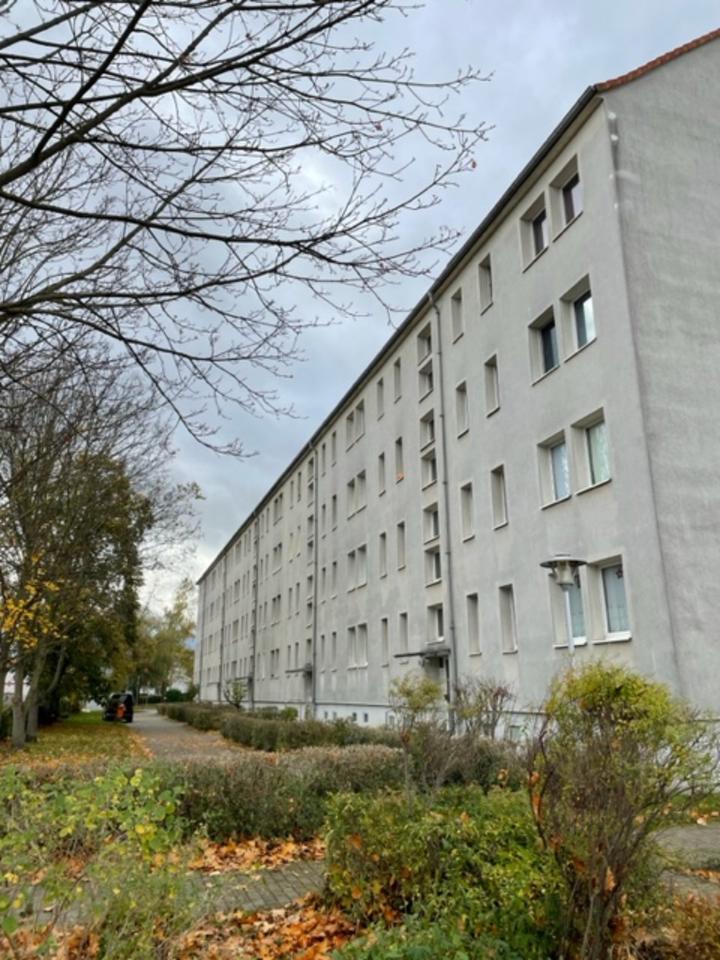 Sofort bezugsfertige 2-Raum-Wohnung zimmer