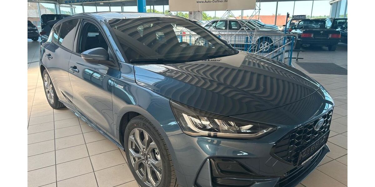 Ford Focus 2.980 km 26.390 &euro; Batzhausen 92358