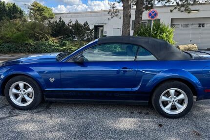 Ford Mustang 77.257 km 9.999 &euro; Barsbüttel 22885