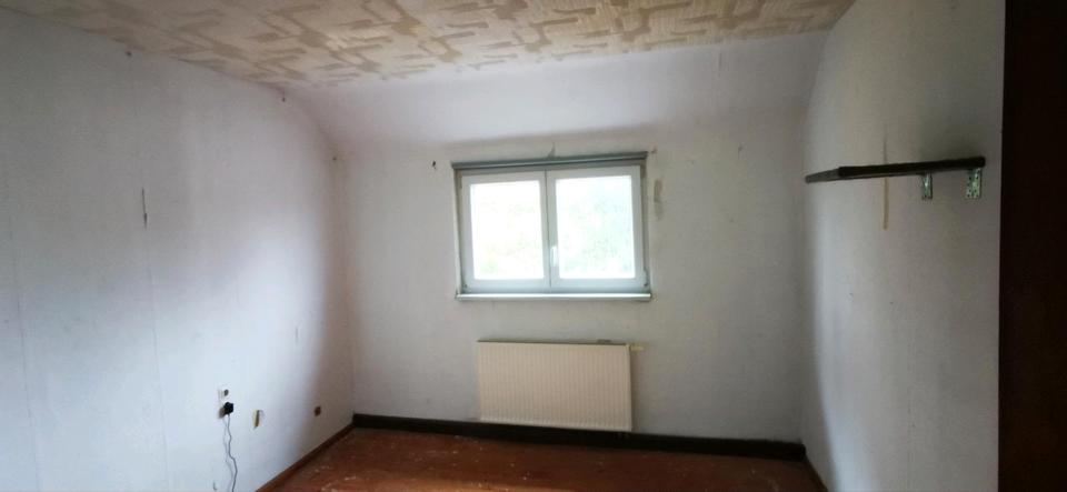Einfamilienhaus Mellrichstadt - 5 Zimmer, 85 m&sup2;, 500&euro; | Angebot:26387968