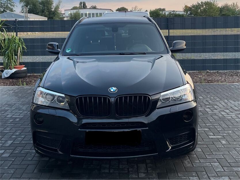 BMW X3 182.000 km 14.500 € Dresden 01217