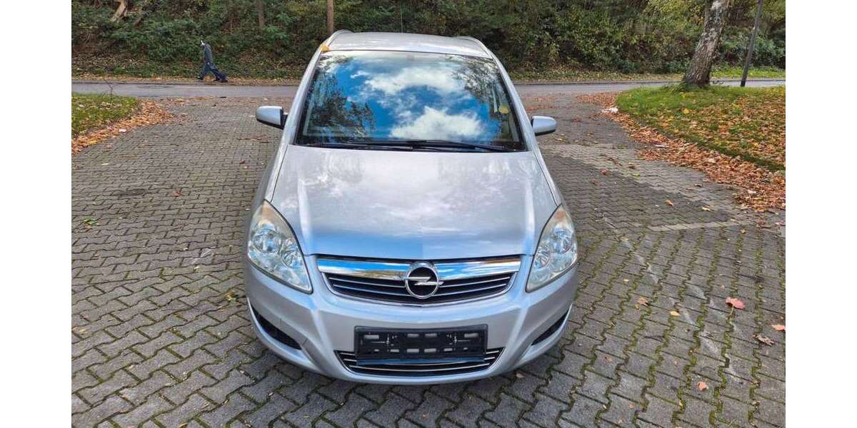 Opel Zafira 156.000 km 3.999 &euro; Essen 45356