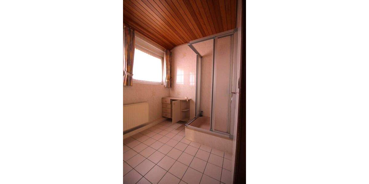 Einfamilienhaus Hatten Streekermoor I - 4 Zimmer, 145 m&sup2;, 325.000&euro; | Angebot:25374405