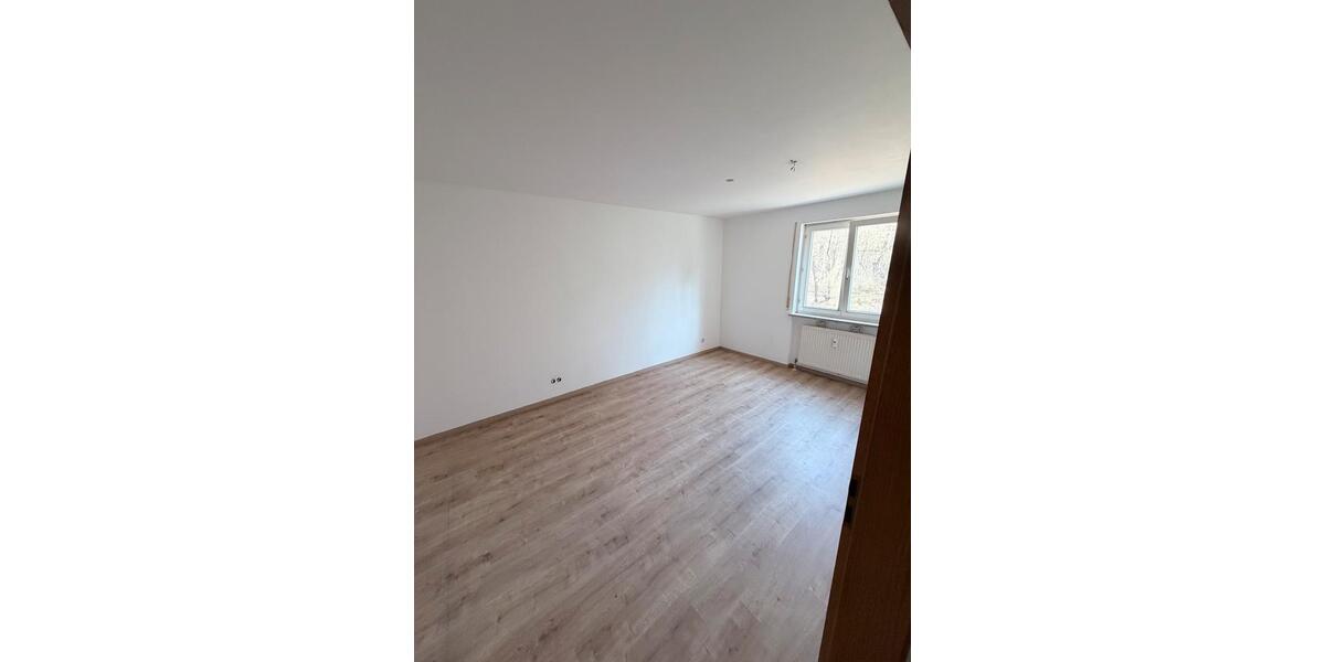 Etagenwohnung Neumarkt in der Oberpfalz Altenhof - 3 Zimmer, 76 m&sup2;, 255.000&euro; | Angebot:26818600