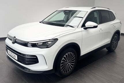 VW Tiguan 26.330 km 34.888 € Neumünster 24536