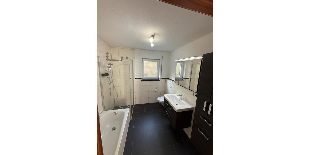 Doppelhaushälfte Reutlingen Sondelfingen - 7 Zimmer, 187 m&sup2;, 849.000&euro; | Angebot:26978129