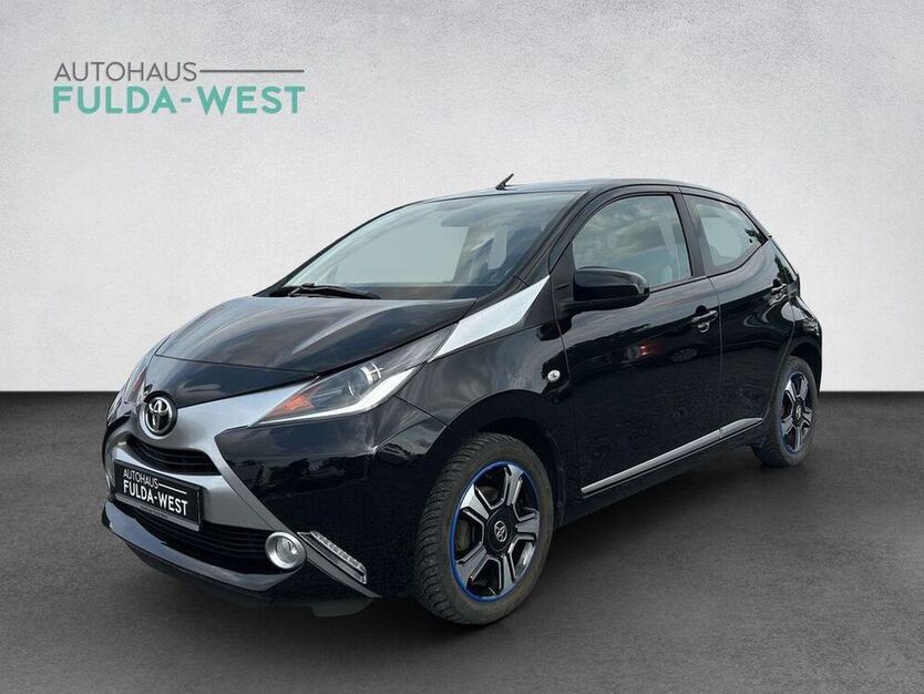 Aygo (X)