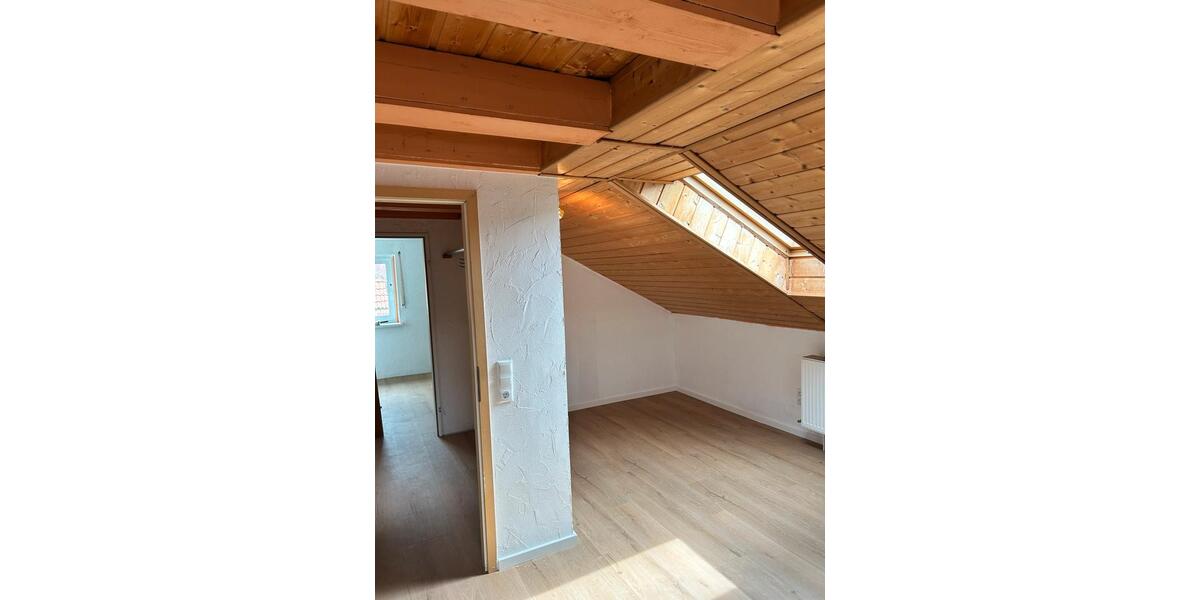 Maisonettenwohnung Weidenberg - 3 Zimmer, 120 m&sup2;, 1.200&euro; | Angebot:26403631