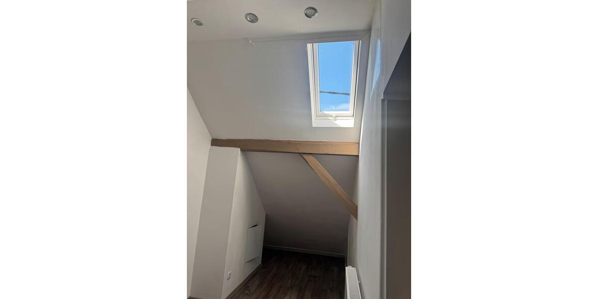 Doppelhaushälfte Haiger - 7 Zimmer, 100 m&sup2;, 125.000&euro; | Angebot:26941775