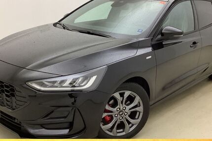 Ford Focus 8.117 km 26.950 € Beckum 59269