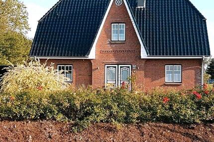 Haus Stapel - 5 Zimmer, 165 m&sup2;, 1.400&euro; | Angebot:26454937