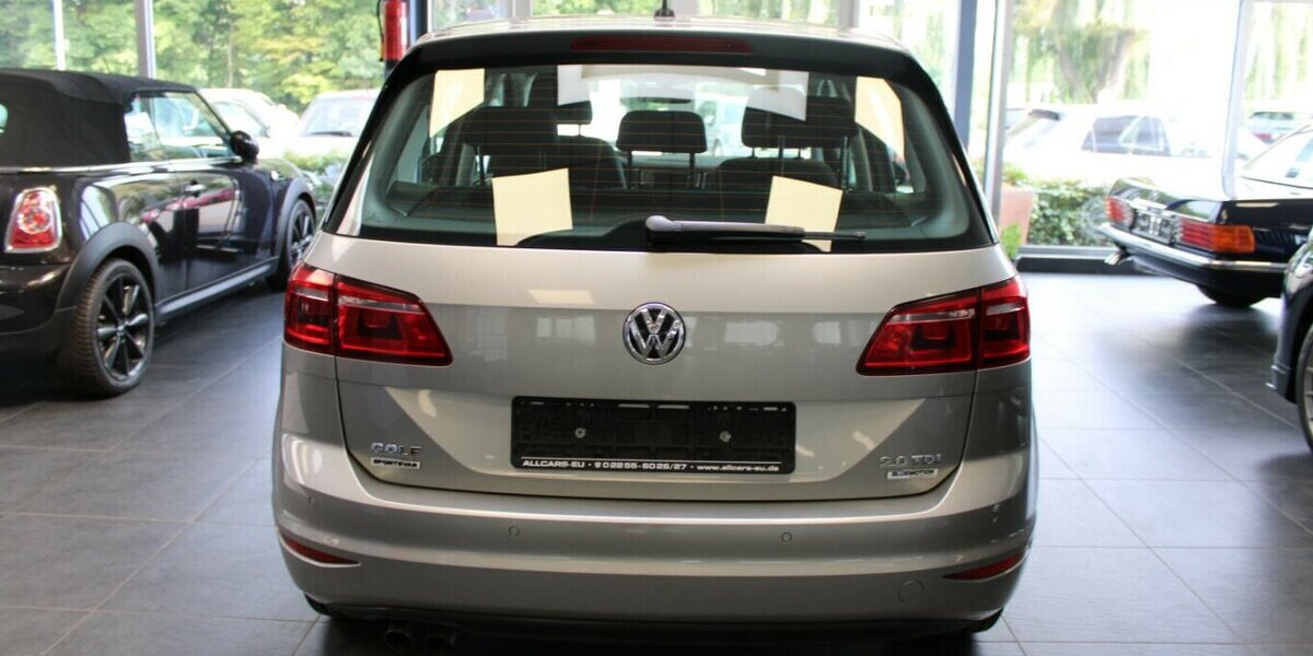 VW Golf Sportsvan 2.0 TDI DSG Highline 94.140 km 17.480 € Euskirchen 53881