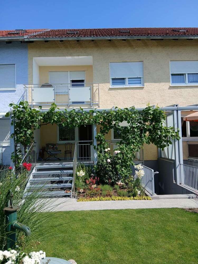 Haus zum Kaufen in Barbing 560.000 € 134 m²