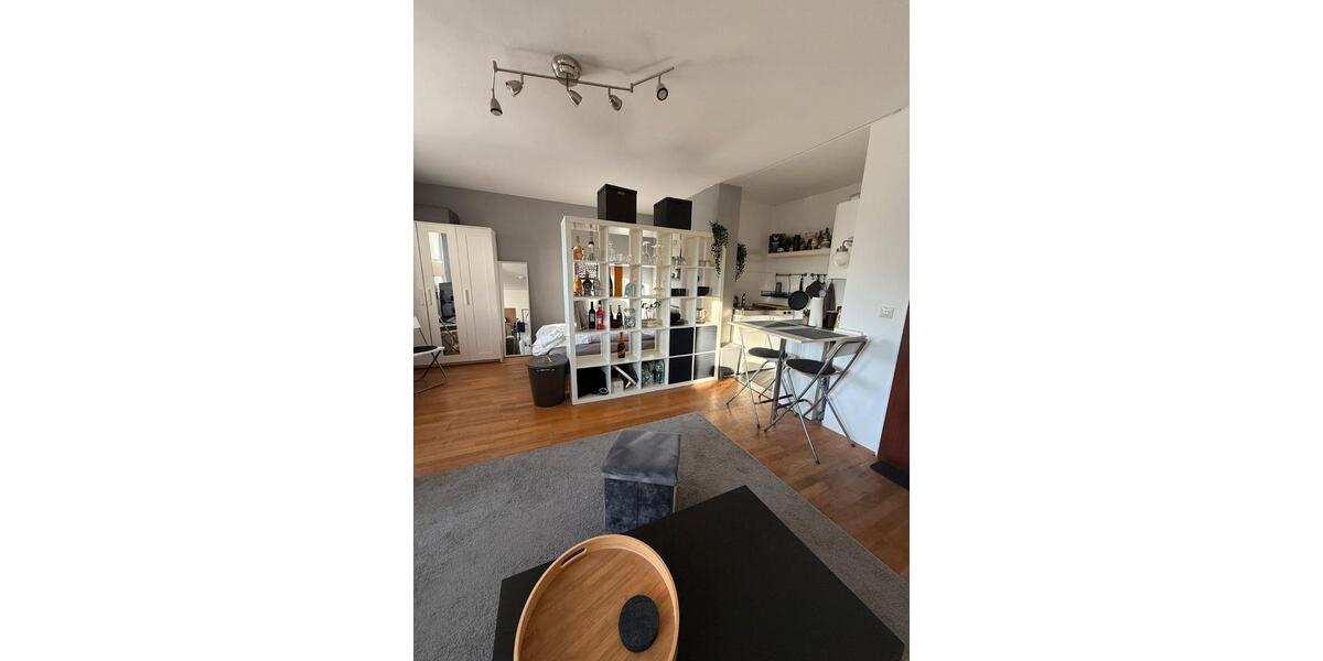 Etagenwohnung Kiel Ravensberg - 1 Zimmer, 39 m&sup2;, 330&euro; | Angebot:26412555