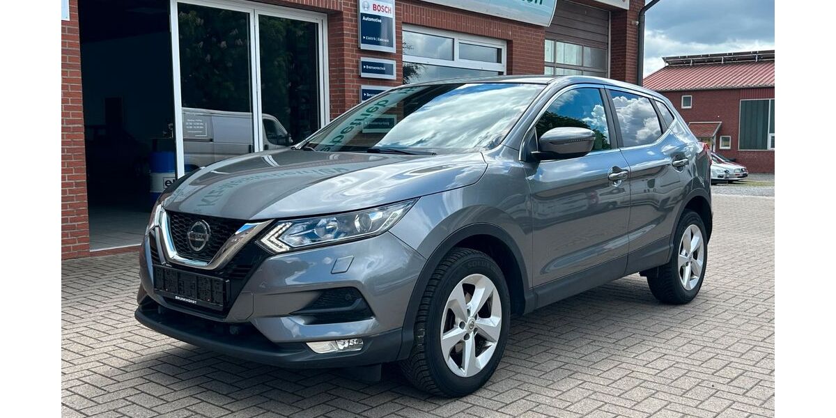 Nissan Qashqai 89.061 km 13.490 &euro; Gyhum 27404