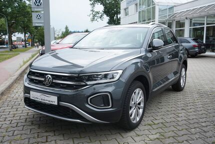 VW T-Roc 6.993 km 29.950 € Weißwasser 02943