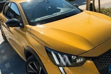 Peugeot 208 62.676 km 15.300 &euro; Ochtrup 48607