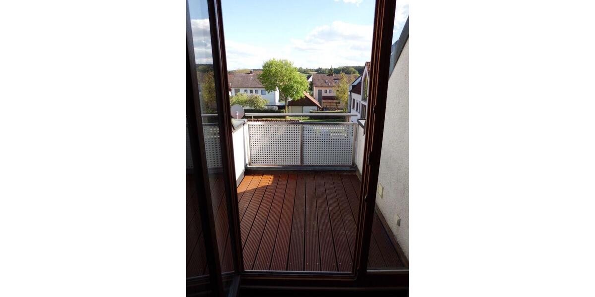 Dachgeschoßwohnung Thierhaupten - 3.5 Zimmer, 72 m&sup2;, 940&euro; | Angebot:26425708
