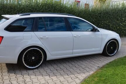 Skoda Octavia 136.000 km 15.500 &euro; Grafenau 94481