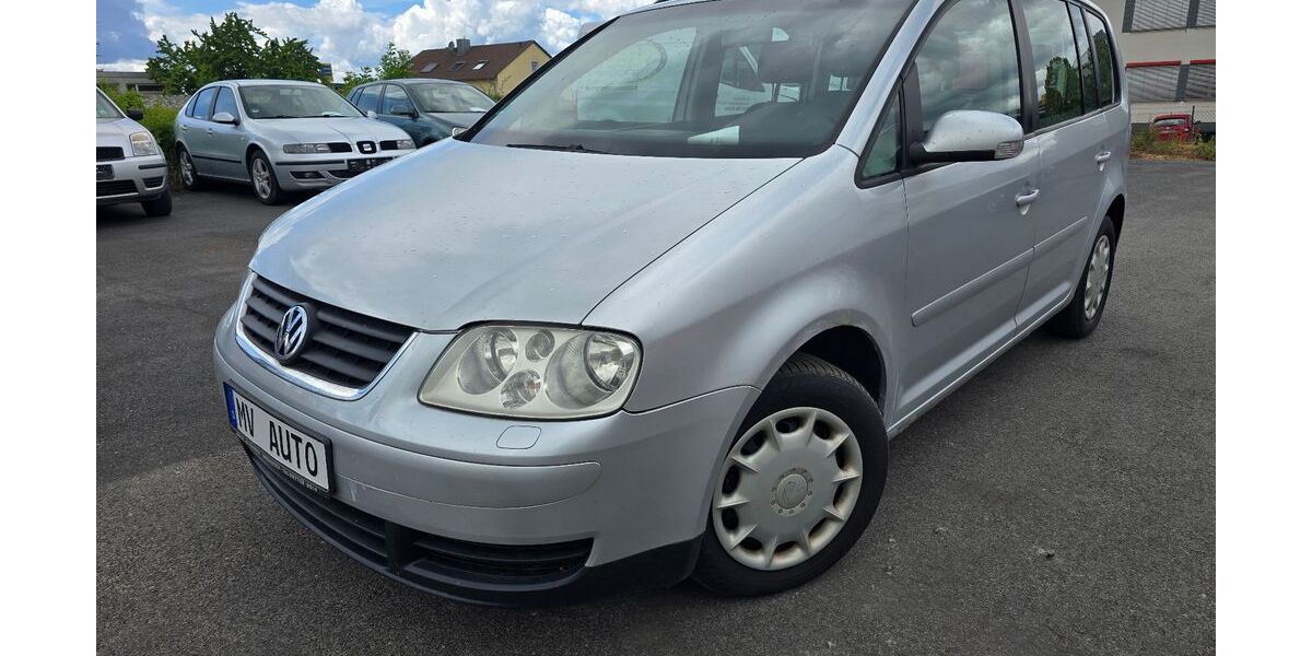 VW Touran 390.000 km 697 &euro; Würzburg 97076