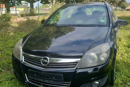 Opel Astra 233.000 km 1.600 &euro; Friedland 15848