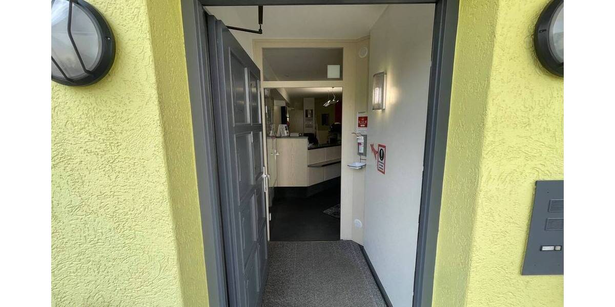 Gewerbeobjekt Kalchreuth - 5 Zimmer, 130 m&sup2;, 399.000&euro; | Angebot:26201982