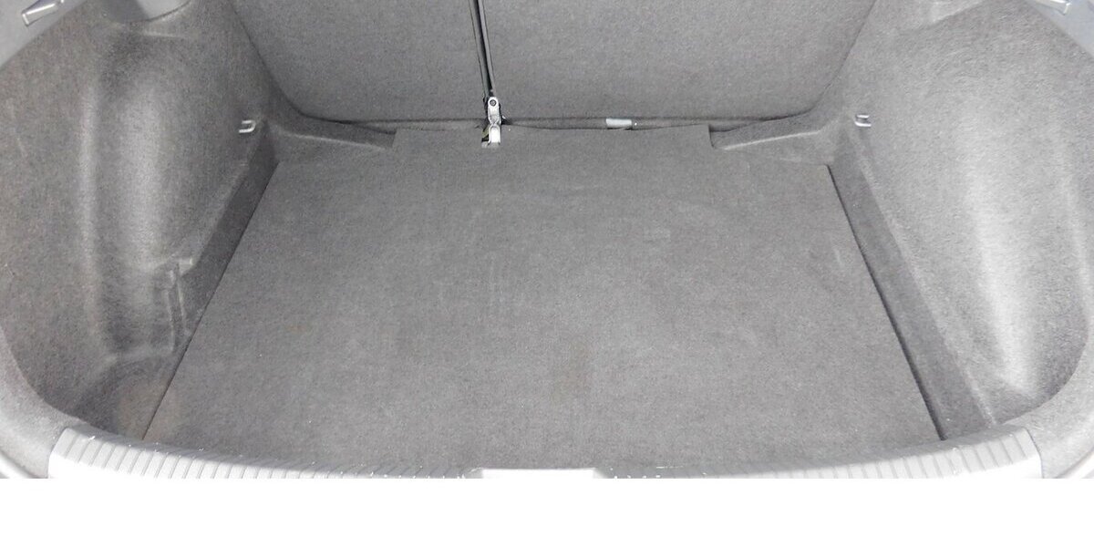 VW Taigo 1.0 TSI BMT Klima Radio Navi Klima 32.500 km 15.990 &euro; Vordorf 38533
