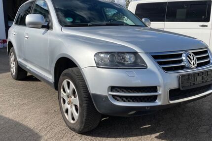 VW Touareg 274.115 km 3.990 &euro; Neumünster 24539
